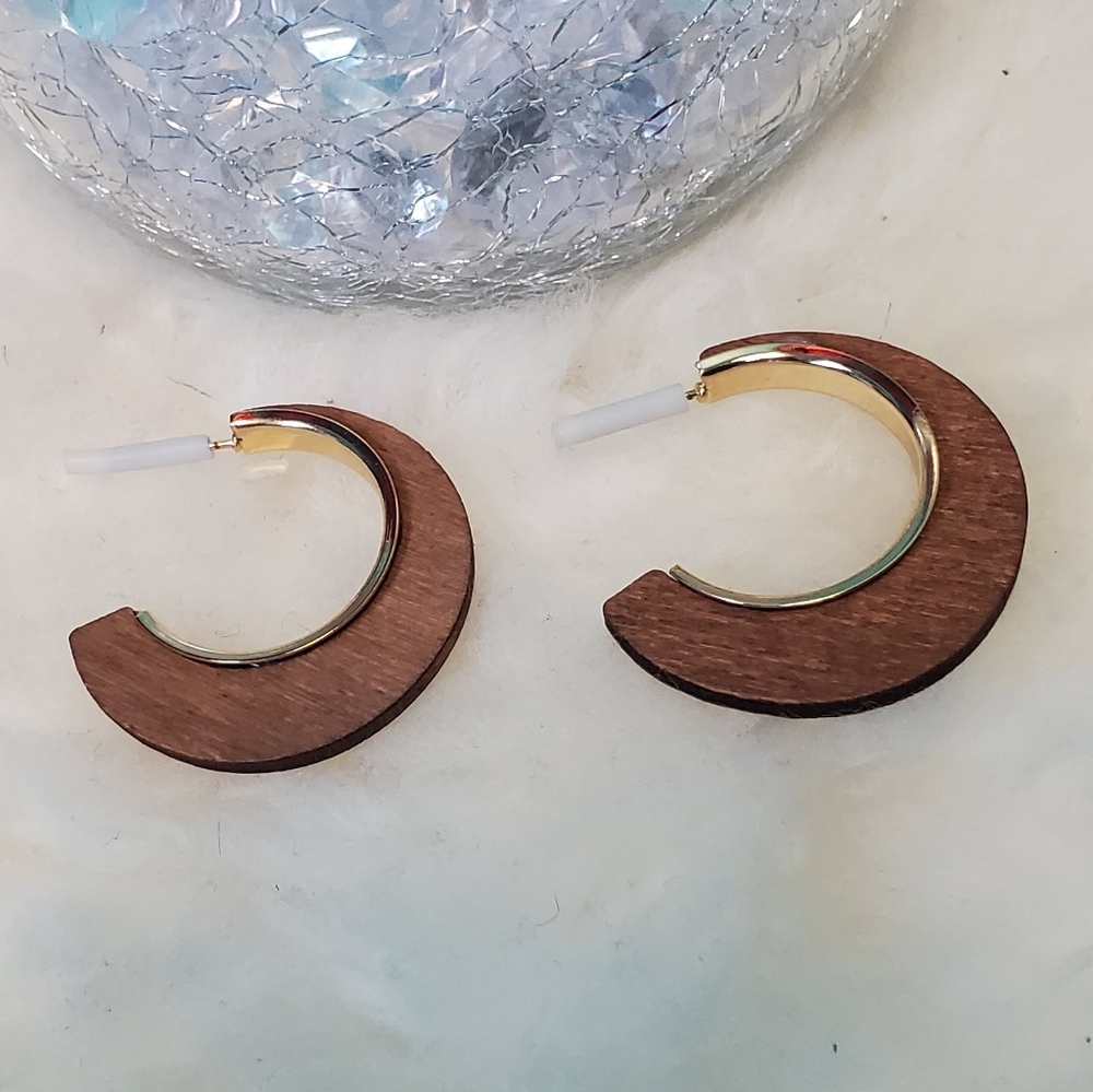 Geometric Earrings Made of Wood